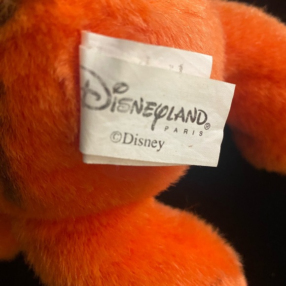 Vintage Tigger from Disneyland stuffed animal plush - Picture 7 of 8